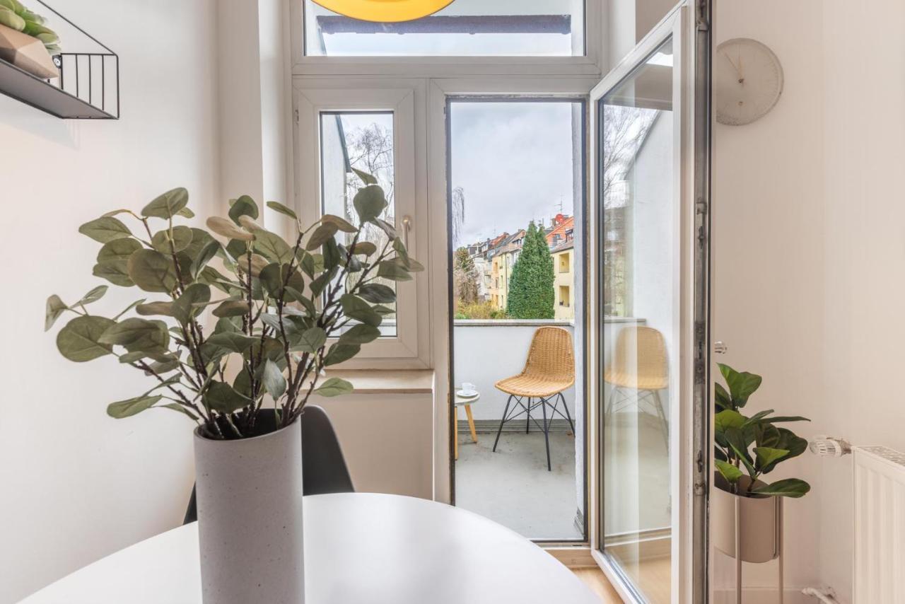 Glueck Auf Appartements Hufelandstrasse Essen Exterior photo